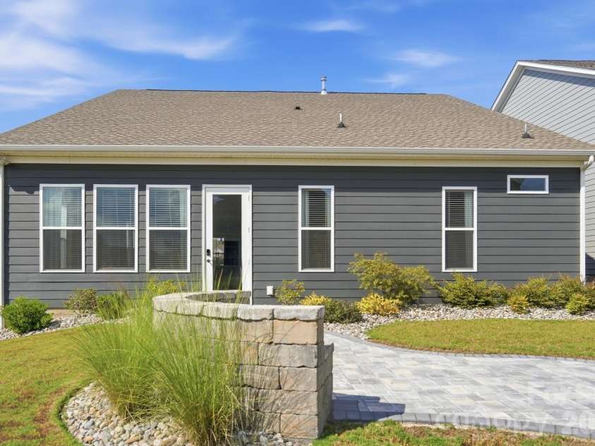 6079 Waldorf Avenue, Monroe, NC 28110.  MLS# CAR4425614, YatesRealty ID 51696. 