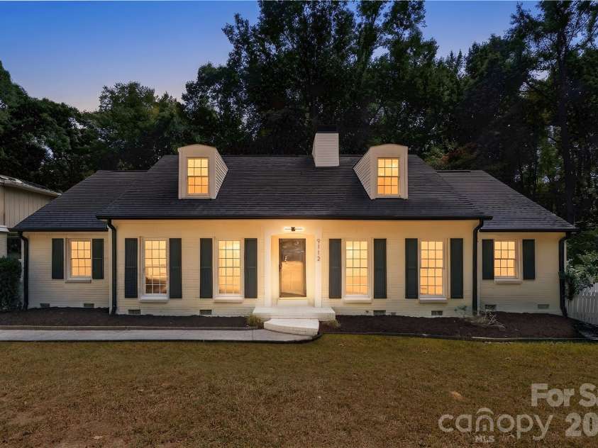 9112 Hinson Drive, Charlotte, NC 28105.  MLS# CAR4426074, YatesRealty ID 51697. 