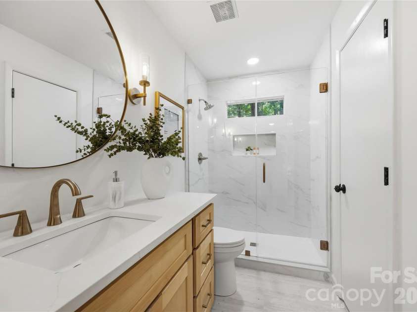 9112 Hinson Drive, Charlotte, NC 28105.  MLS# CAR4426074, YatesRealty ID 51697. 