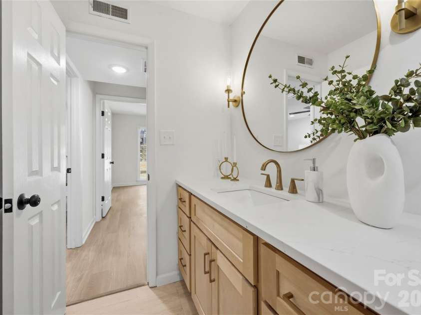 9112 Hinson Drive, Charlotte, NC 28105.  MLS# CAR4426074, YatesRealty ID 51697. 