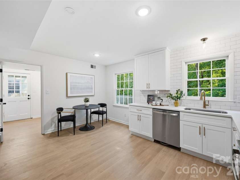 9112 Hinson Drive, Charlotte, NC 28105.  MLS# CAR4426074, YatesRealty ID 51697. 