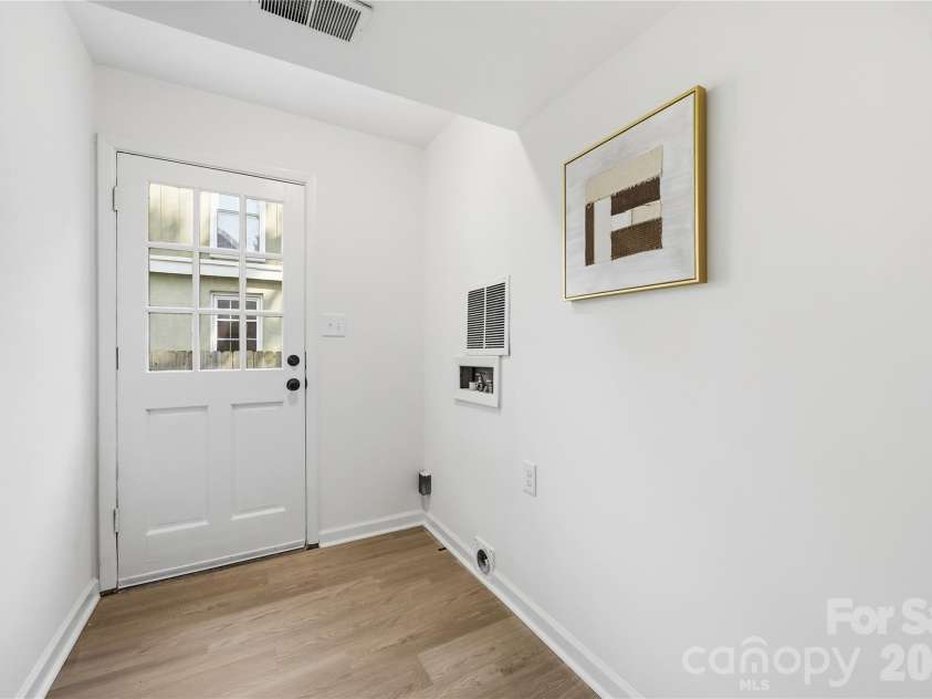 9112 Hinson Drive, Charlotte, NC 28105.  MLS# CAR4426074, YatesRealty ID 51697. 