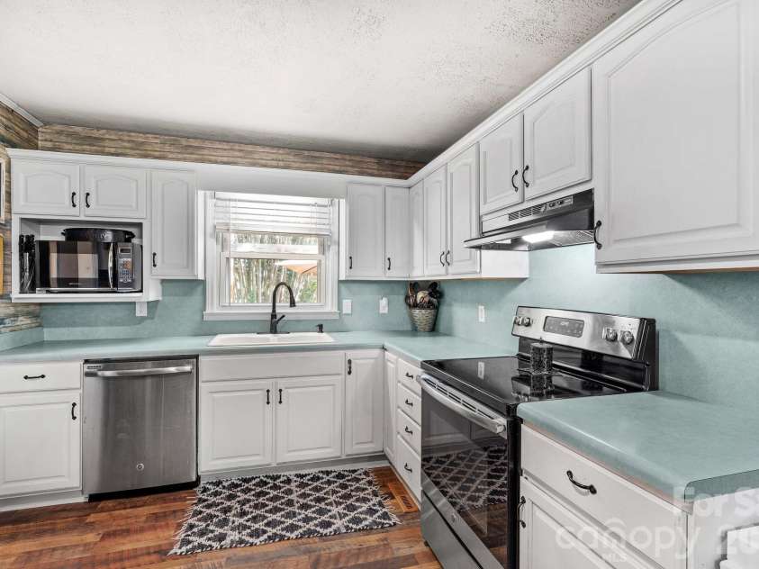 230 Old Farm Road, Salisbury, NC 28146.  MLS# CAR4420344, YatesRealty ID 51698. 
