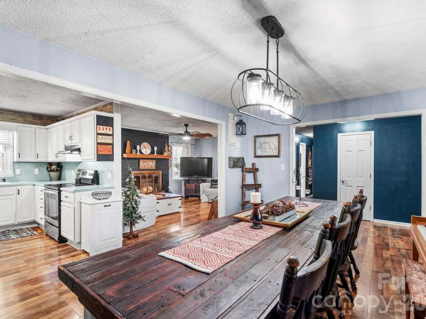 230 Old Farm Road, Salisbury, NC 28146.  MLS# CAR4420344, YatesRealty ID 51698. 