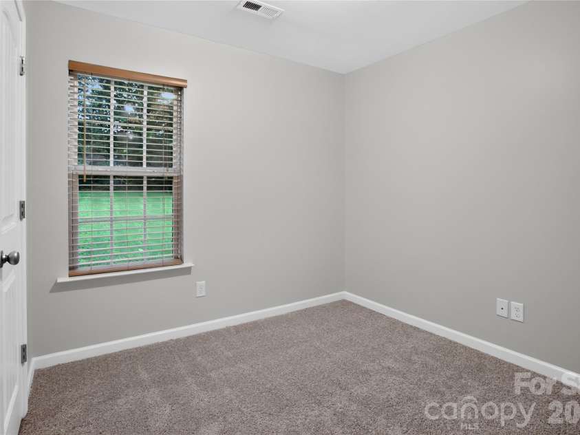 213 Winding Cedar Drive, Statesville, NC 28677.  MLS# CAR4412797, YatesRealty ID 51699. 
