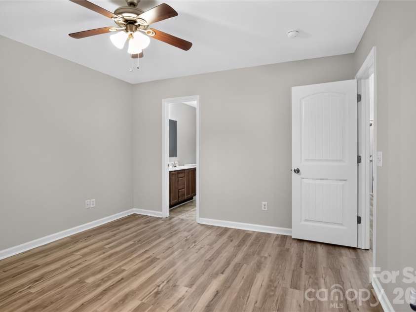 213 Winding Cedar Drive, Statesville, NC 28677.  MLS# CAR4412797, YatesRealty ID 51699. 