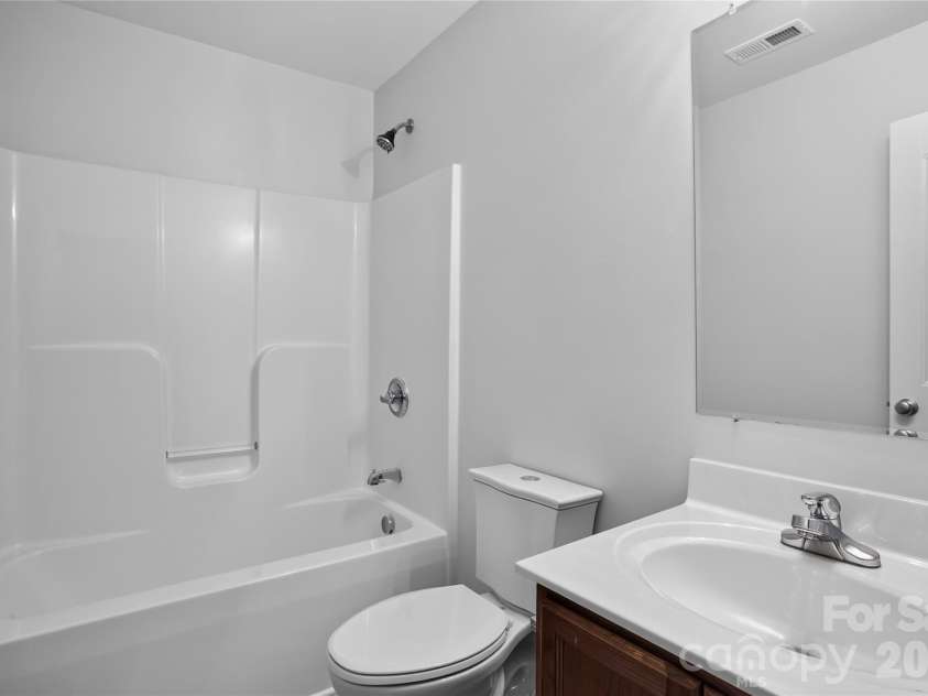 213 Winding Cedar Drive, Statesville, NC 28677.  MLS# CAR4412797, YatesRealty ID 51699. 
