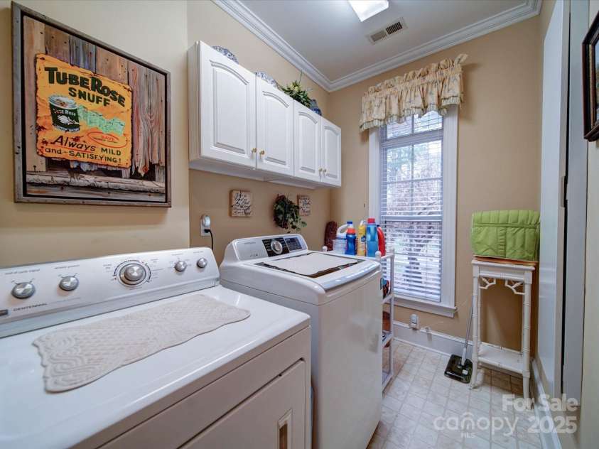 805 Stack Road, Monroe, NC 28112.  MLS# CAR4231481, YatesRealty ID 5170. Large laundry room