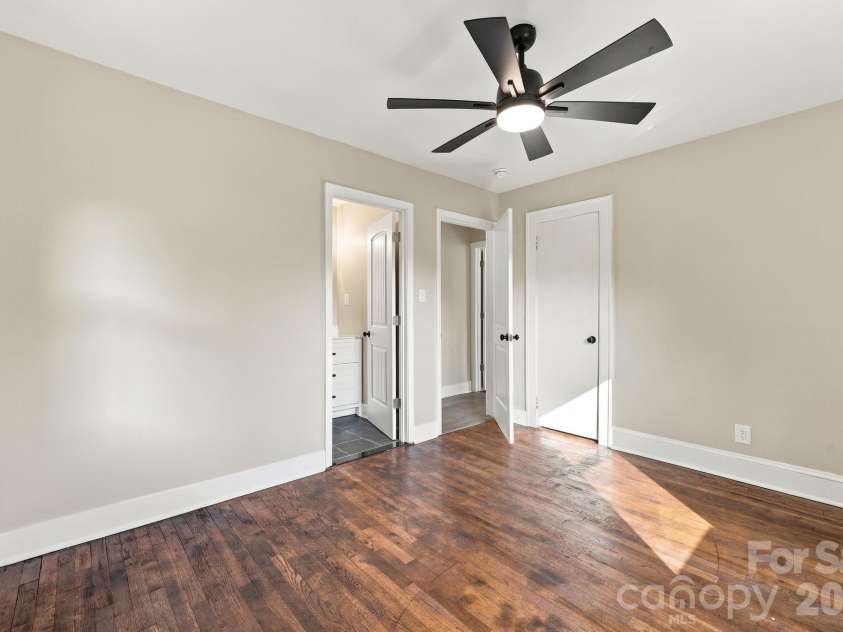 314 Rockyford Street, Morganton, NC 28655.  MLS# CAR4424931, YatesRealty ID 51700. 