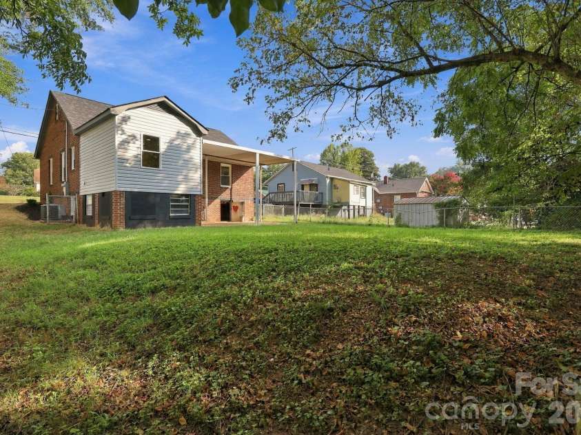 314 Rockyford Street, Morganton, NC 28655.  MLS# CAR4424931, YatesRealty ID 51700. 