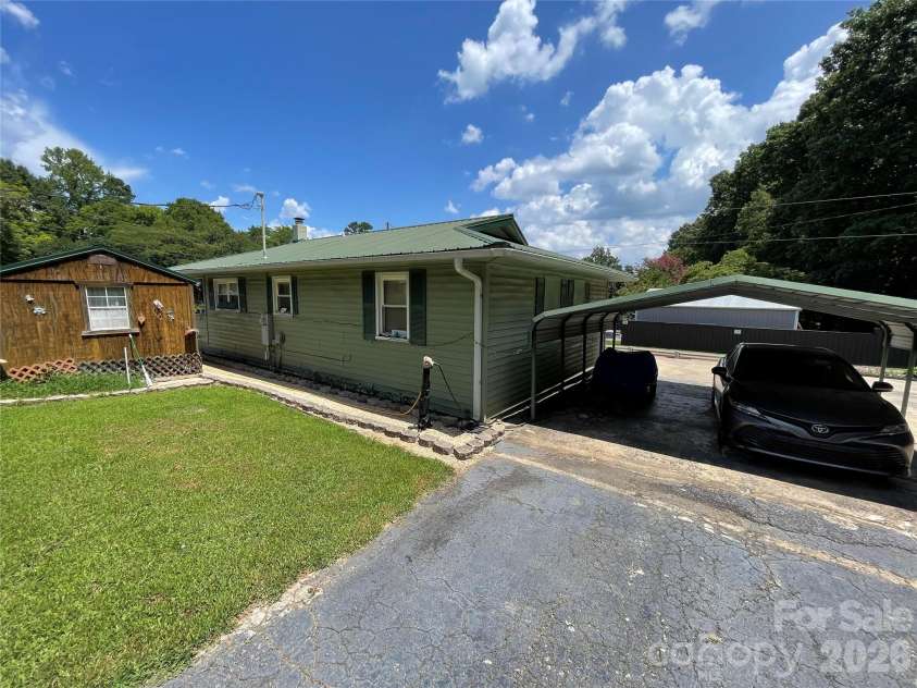 7304 Little Egypt Road, Stanley, NC 28164.  MLS# CAR4426184, YatesRealty ID 51701. 