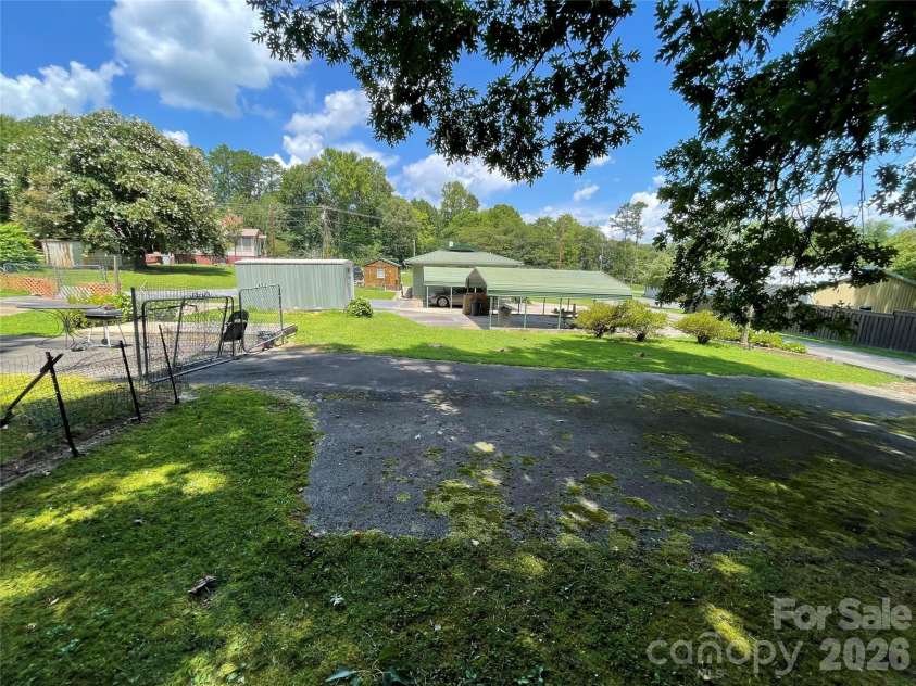 7304 Little Egypt Road, Stanley, NC 28164.  MLS# CAR4426184, YatesRealty ID 51701. 