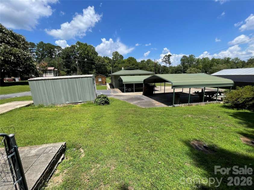 7304 Little Egypt Road, Stanley, NC 28164.  MLS# CAR4426184, YatesRealty ID 51701. 