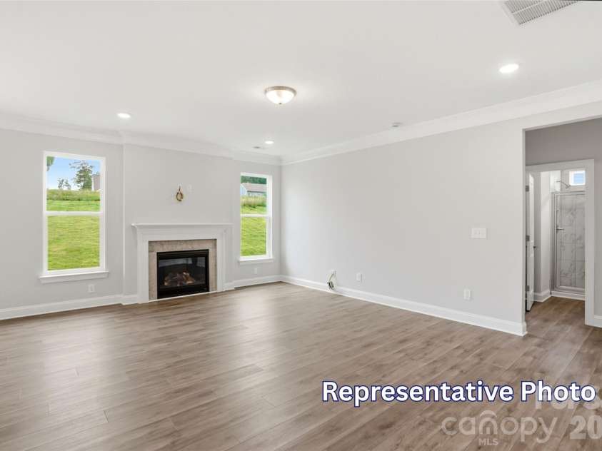 1402 Ardmore Drive, Sherrills Ford, NC 28673.  MLS# CAR4418210, YatesRealty ID 51702. 