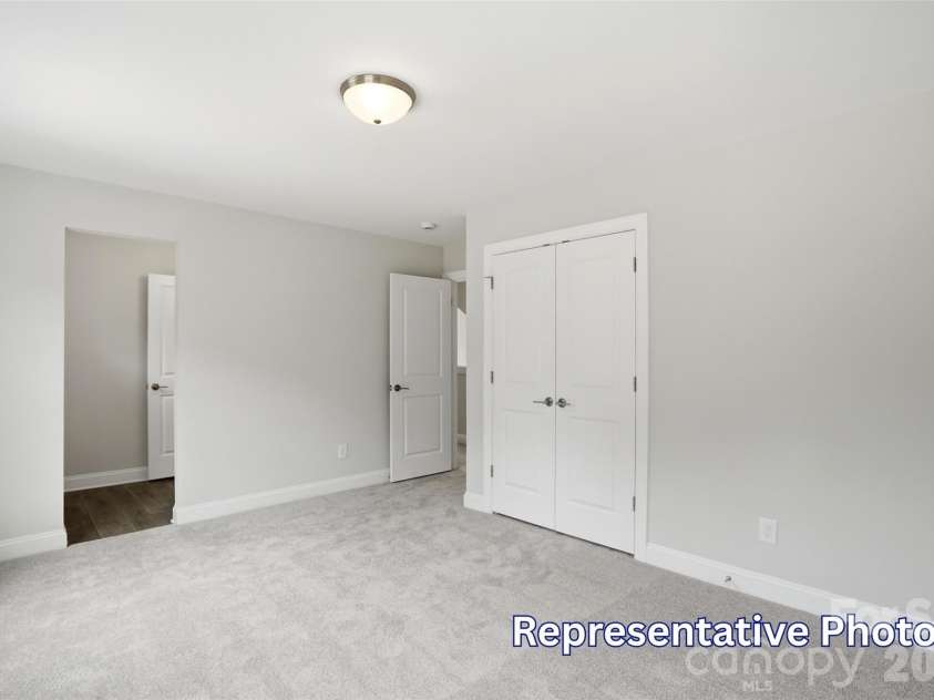 1402 Ardmore Drive, Sherrills Ford, NC 28673.  MLS# CAR4418210, YatesRealty ID 51702. 