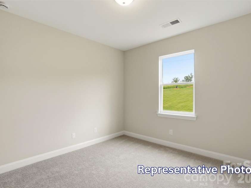 1402 Ardmore Drive, Sherrills Ford, NC 28673.  MLS# CAR4418210, YatesRealty ID 51702. 