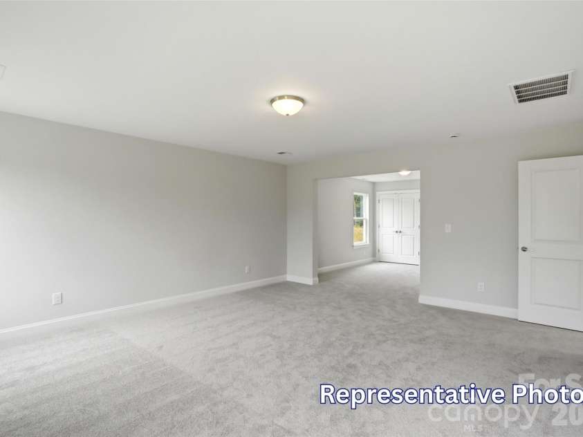 1402 Ardmore Drive, Sherrills Ford, NC 28673.  MLS# CAR4418210, YatesRealty ID 51702. 