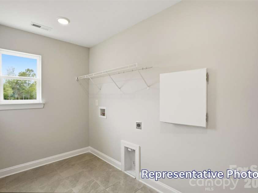 1402 Ardmore Drive, Sherrills Ford, NC 28673.  MLS# CAR4418210, YatesRealty ID 51702. 