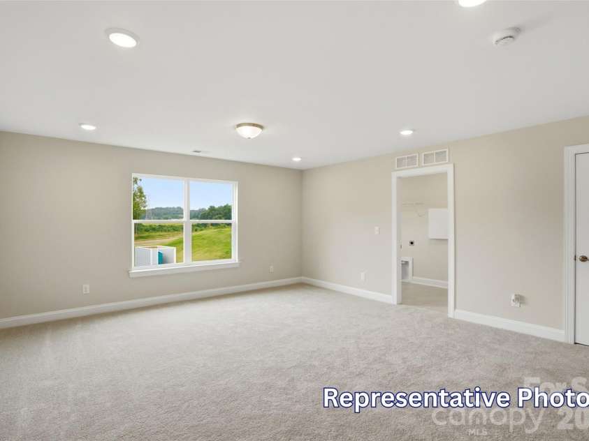 1402 Ardmore Drive, Sherrills Ford, NC 28673.  MLS# CAR4418210, YatesRealty ID 51702. 