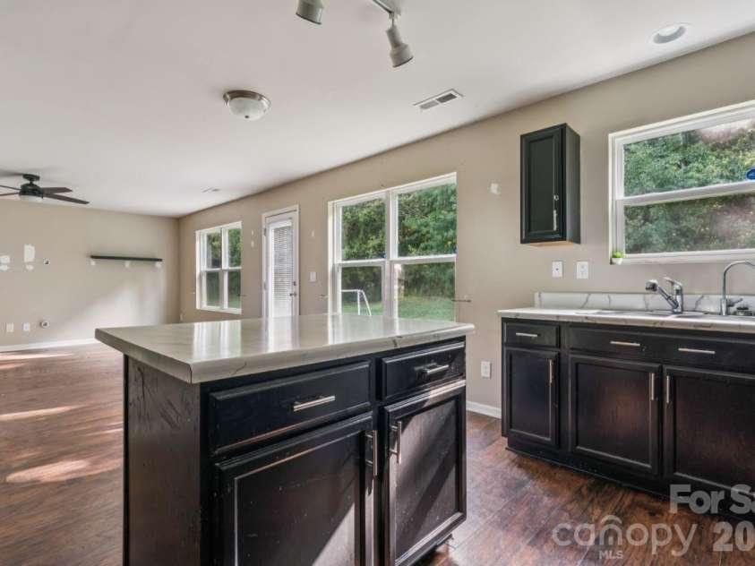 107 Berrybeth Circle, China Grove, NC 28023.  MLS# CAR4425933, YatesRealty ID 51703. 