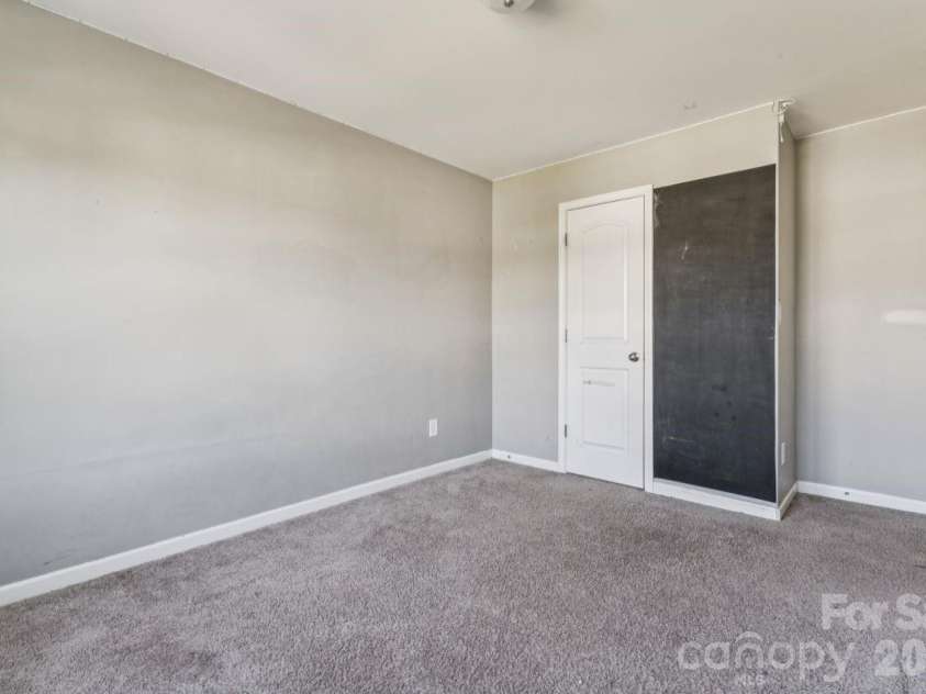 107 Berrybeth Circle, China Grove, NC 28023.  MLS# CAR4425933, YatesRealty ID 51703. 