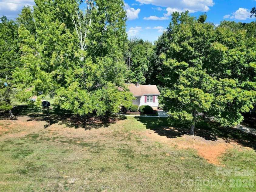 3015 Pageland Highway, Lancaster, SC 29720.  MLS# CAR4423845, YatesRealty ID 51704. 