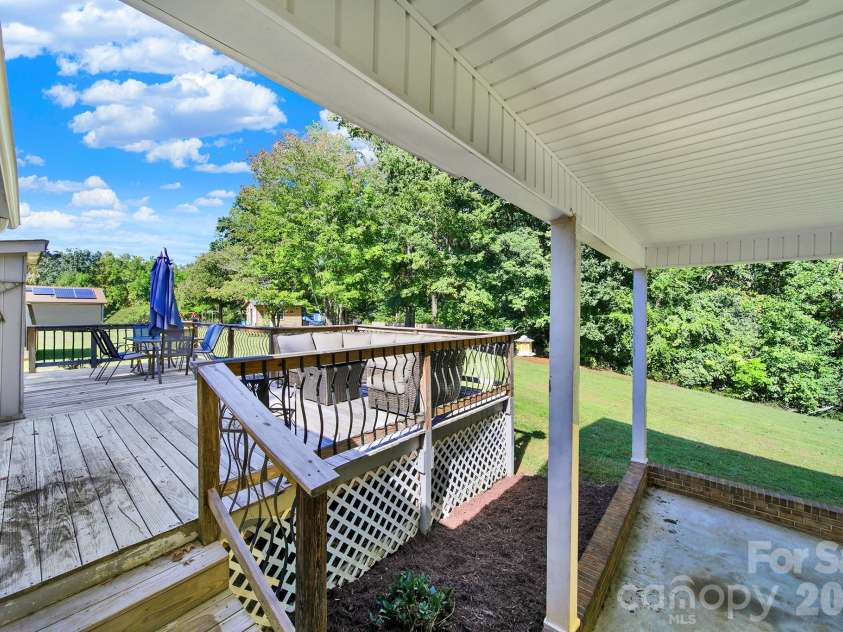 3015 Pageland Highway, Lancaster, SC 29720.  MLS# CAR4423845, YatesRealty ID 51704. 