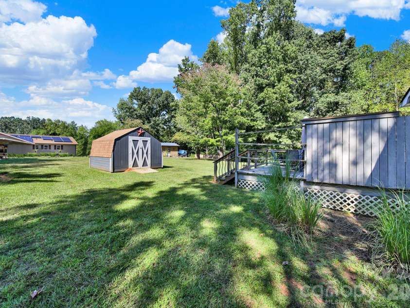 3015 Pageland Highway, Lancaster, SC 29720.  MLS# CAR4423845, YatesRealty ID 51704. 