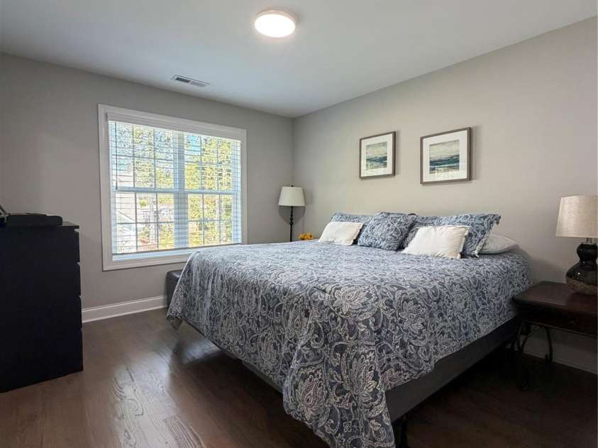 7902 Denbur Drive, Charlotte, NC 28215.  MLS# CAR4424339, YatesRealty ID 51706. 