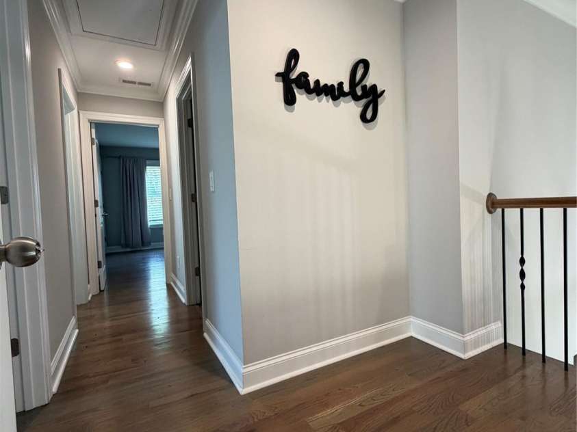 7902 Denbur Drive, Charlotte, NC 28215.  MLS# CAR4424339, YatesRealty ID 51706. 