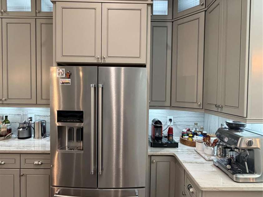 7902 Denbur Drive, Charlotte, NC 28215.  MLS# CAR4424339, YatesRealty ID 51706. 