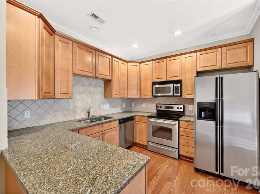 343 Liverpool Road, Rock Hill, SC 29730.  MLS# CAR4425811, YatesRealty ID 51707. 