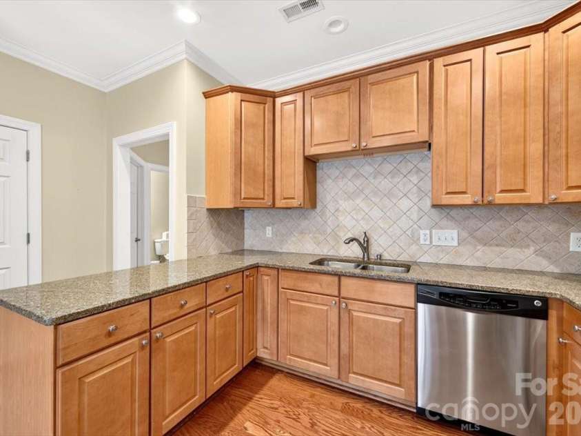 343 Liverpool Road, Rock Hill, SC 29730.  MLS# CAR4425811, YatesRealty ID 51707. 