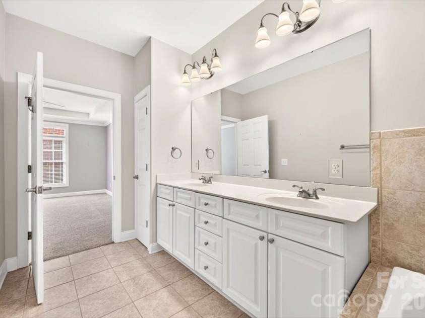343 Liverpool Road, Rock Hill, SC 29730.  MLS# CAR4425811, YatesRealty ID 51707. 