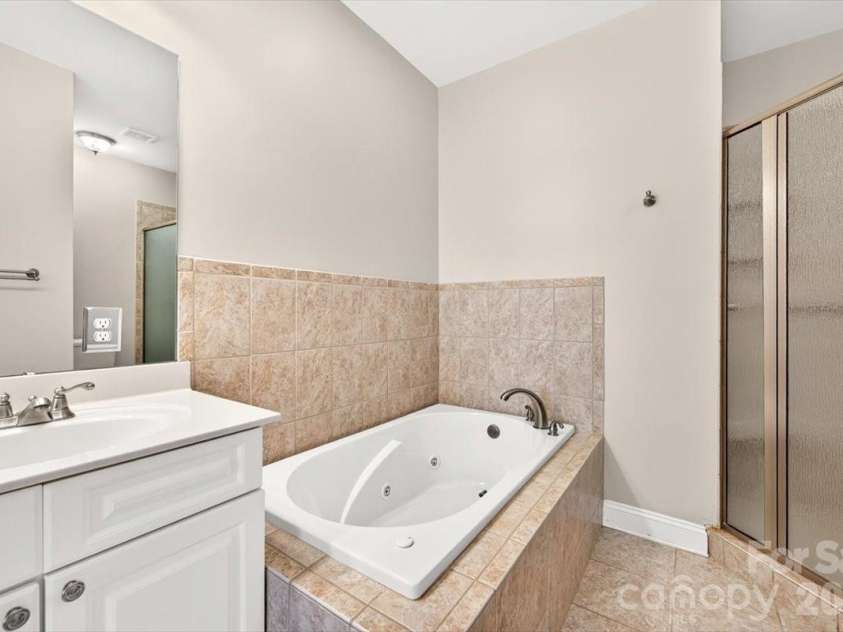 343 Liverpool Road, Rock Hill, SC 29730.  MLS# CAR4425811, YatesRealty ID 51707. 