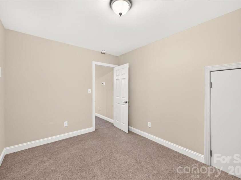 343 Liverpool Road, Rock Hill, SC 29730.  MLS# CAR4425811, YatesRealty ID 51707. 