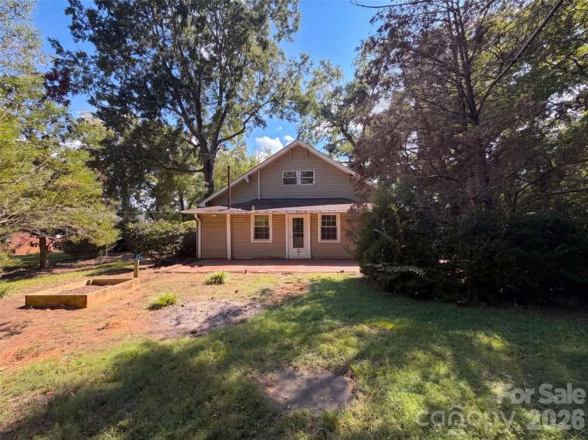 7711 Hwy 73 Highway, Mount Pleasant, NC 28124.  MLS# CAR4426185, YatesRealty ID 51708. 