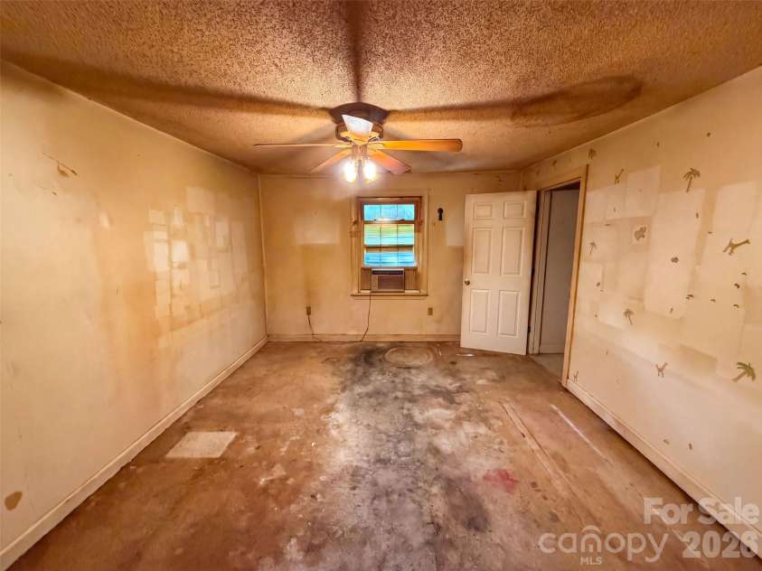 7711 Hwy 73 Highway, Mount Pleasant, NC 28124.  MLS# CAR4426185, YatesRealty ID 51708. 