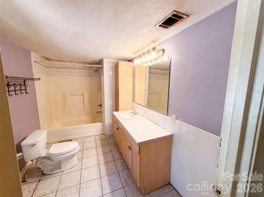 7711 Hwy 73 Highway, Mount Pleasant, NC 28124.  MLS# CAR4426185, YatesRealty ID 51708. 