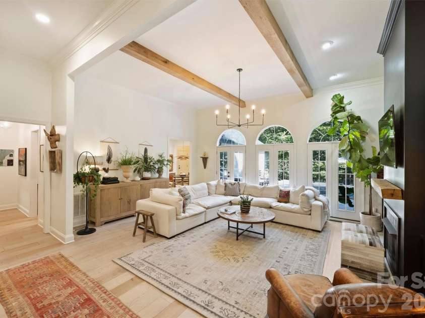 7501 Big Buck Trail, Waxhaw, NC 28173.  MLS# CAR4425295, YatesRealty ID 51709. 