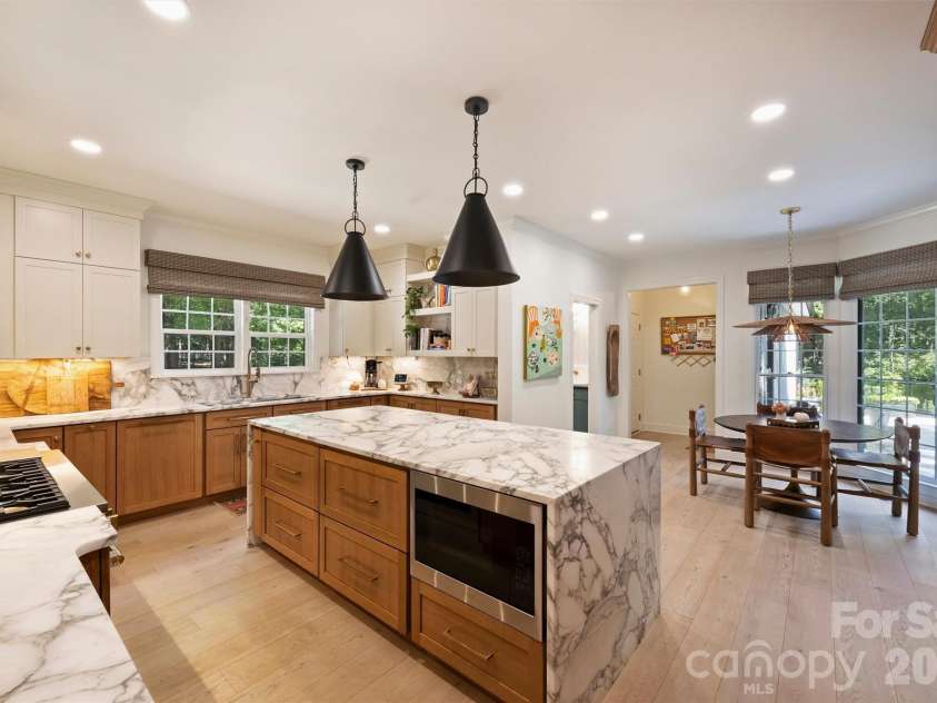 7501 Big Buck Trail, Waxhaw, NC 28173.  MLS# CAR4425295, YatesRealty ID 51709. 