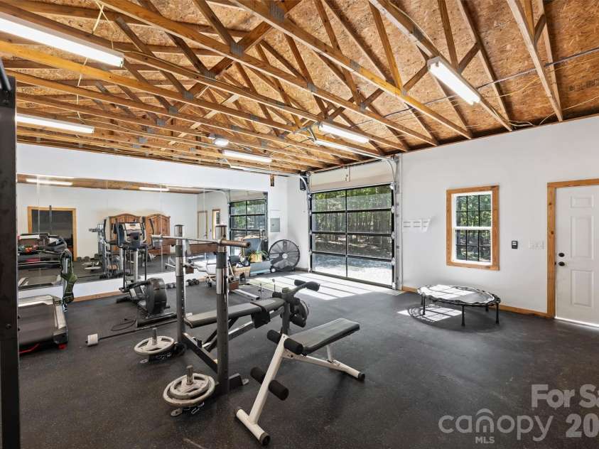 7501 Big Buck Trail, Waxhaw, NC 28173.  MLS# CAR4425295, YatesRealty ID 51709. 
