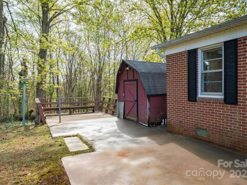 1052 Beech Street, Granite Falls, NC 28630.  MLS# CAR4228742, YatesRealty ID 5171. 