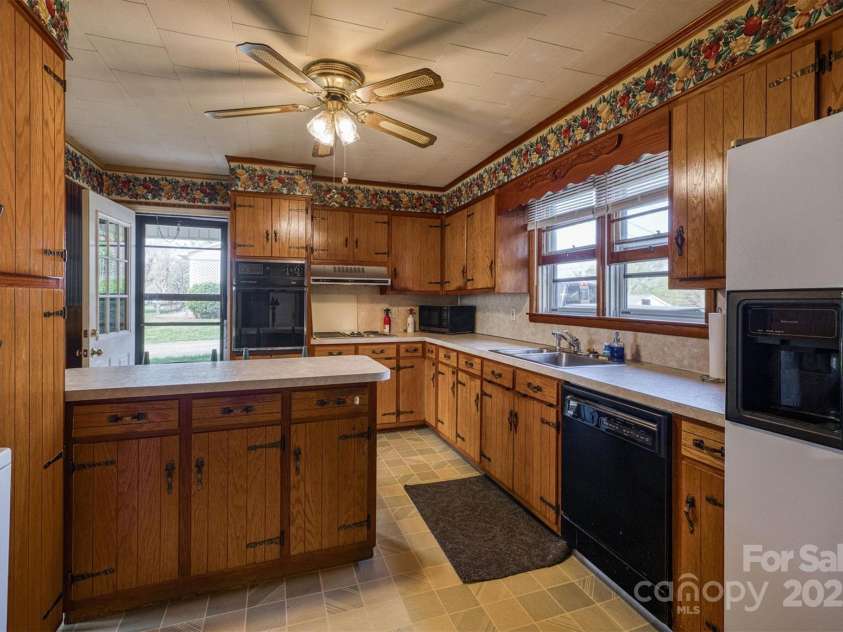 1052 Beech Street, Granite Falls, NC 28630.  MLS# CAR4228742, YatesRealty ID 5171. 