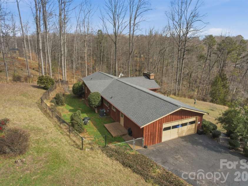 304 Honeysuckle Drive, Rutherfordton, NC 28139.  MLS# CAR4353757, YatesRealty ID 5171. 