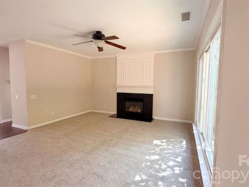7744 Epping Forest Drive, Huntersville, NC 28078.  MLS# CAR4426201, YatesRealty ID 51710. 