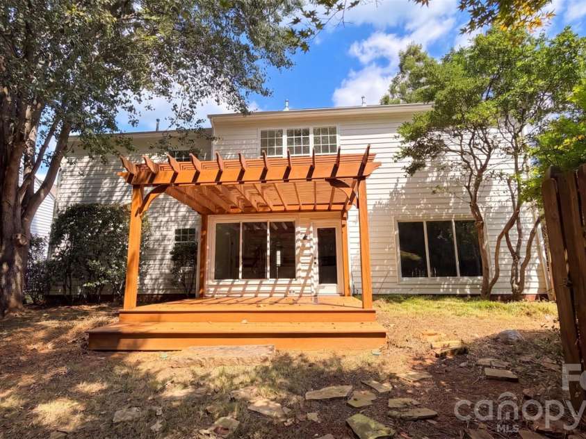 7744 Epping Forest Drive, Huntersville, NC 28078.  MLS# CAR4426201, YatesRealty ID 51710. 