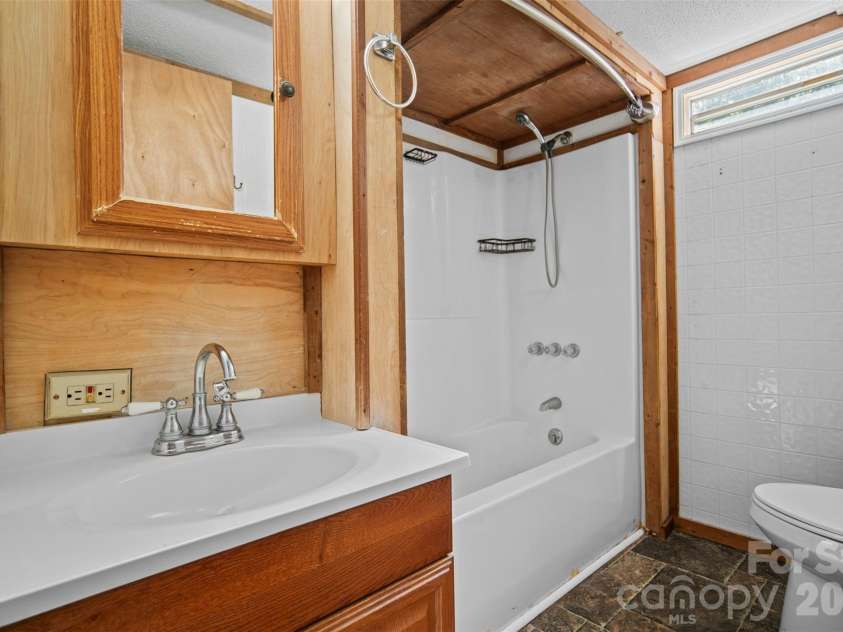 2289 Mccloud Street, Denver, NC 28037.  MLS# CAR4426205, YatesRealty ID 51712. 
