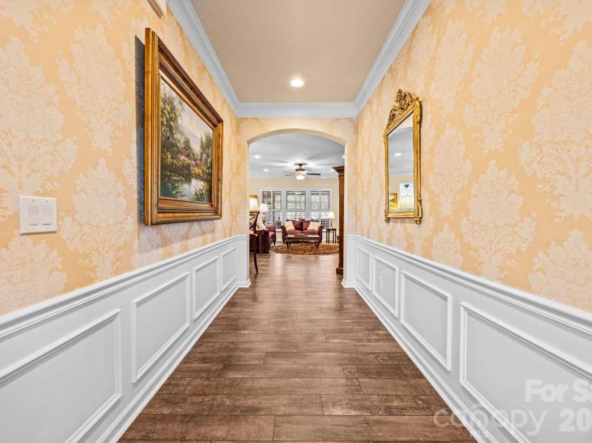411 Haven Avenue, Fort Mill, SC 29715.  MLS# CAR4425938, YatesRealty ID 51714. Leading to an open living space