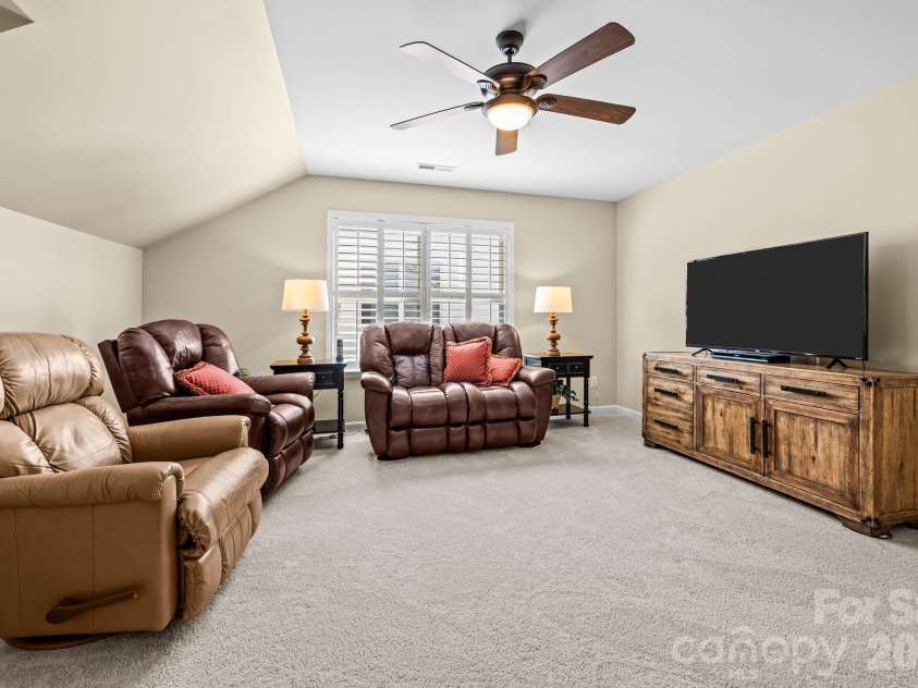 411 Haven Avenue, Fort Mill, SC 29715.  MLS# CAR4425938, YatesRealty ID 51714. Upstairs loft
